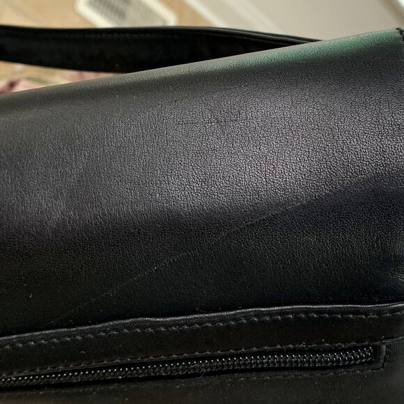 Vtg STRADA Small Black Leather Organizer Crossbody Purse Bag - Picture 14 of 16